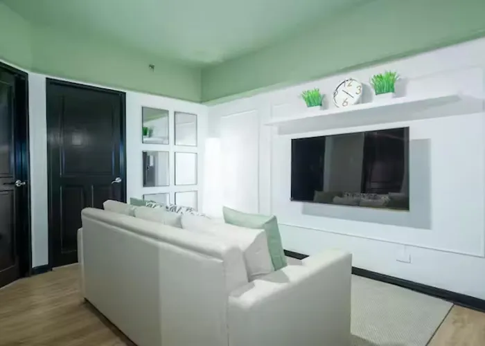 Verde, Tivoli Garden Residences Apartment *